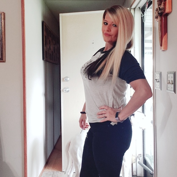 Meet your Posher, Brandi - Picture 4 of 6